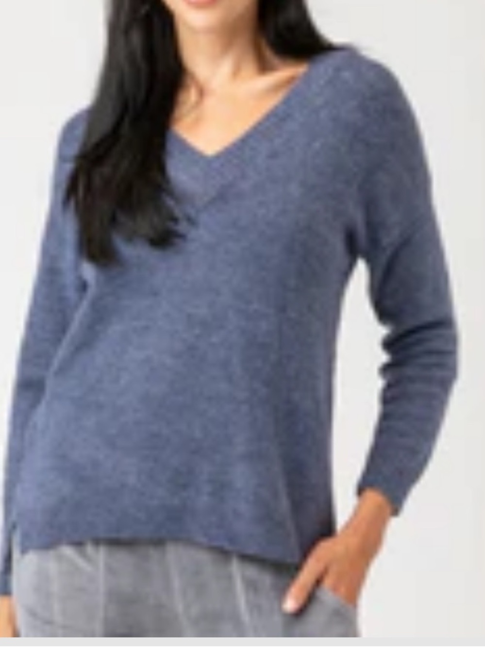 XCVI zoya relaxed v neck sweater in slate blue. Size small